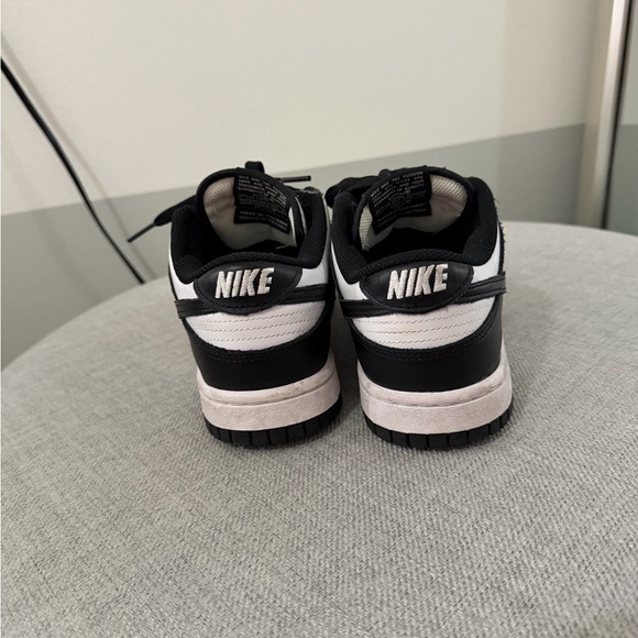 Nike Women’s Panda Dunks - Picture 4 of 7